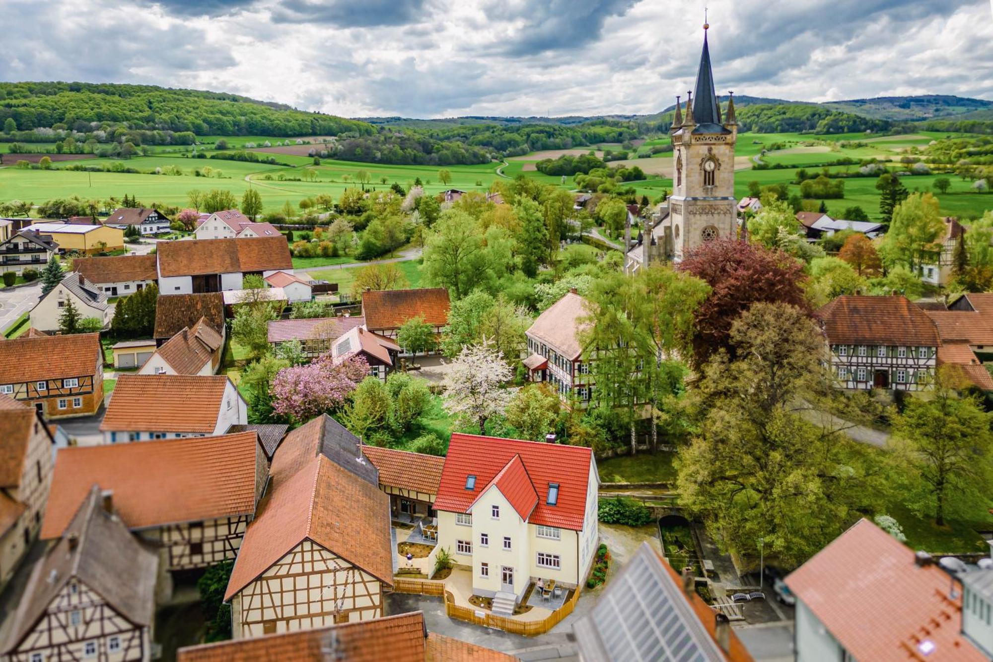 Am Kirchbrunnen In Der Rhoen